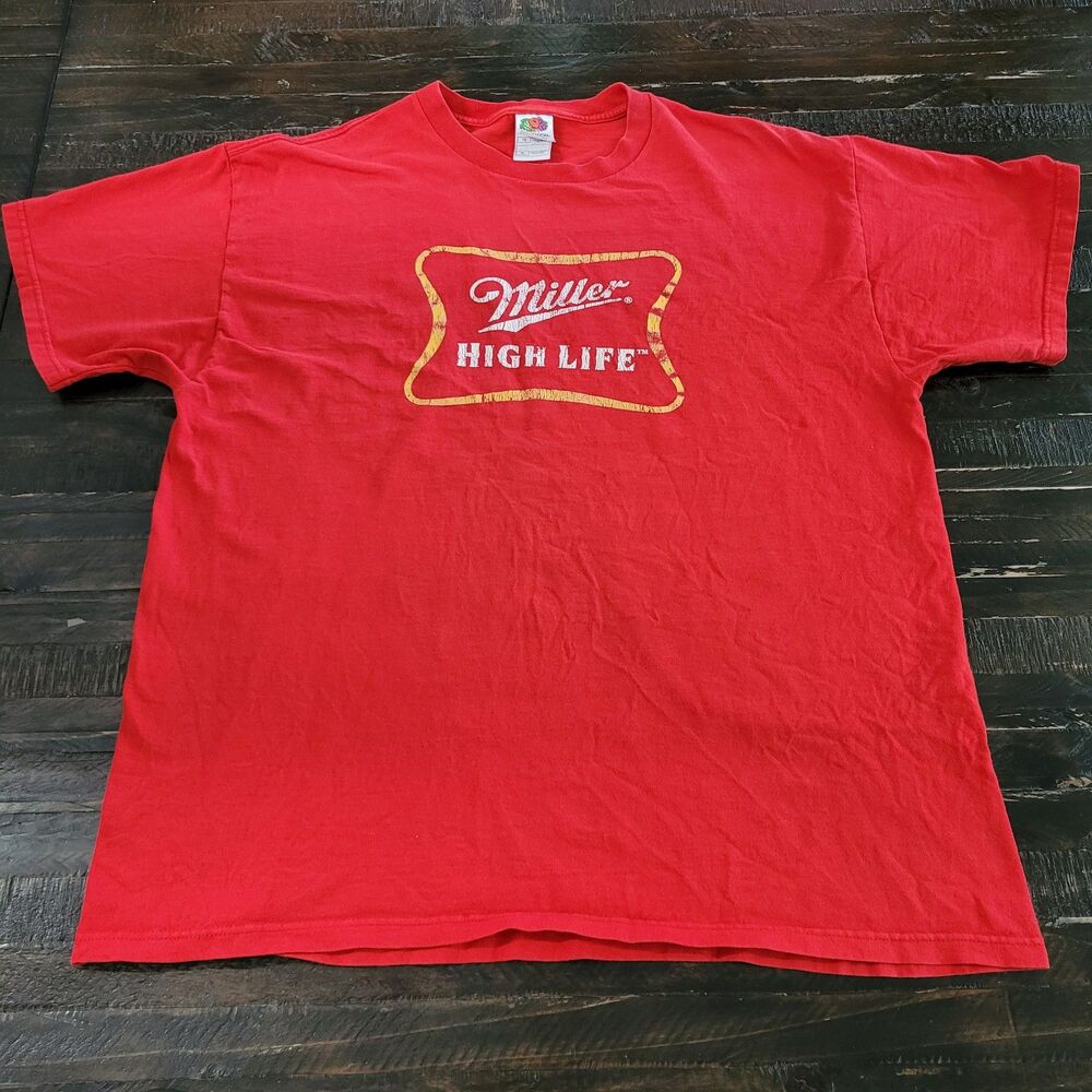 Vintage Miller High Life Beer Graphic T-Shirt Mens XLarge Red Fruit of the Loom